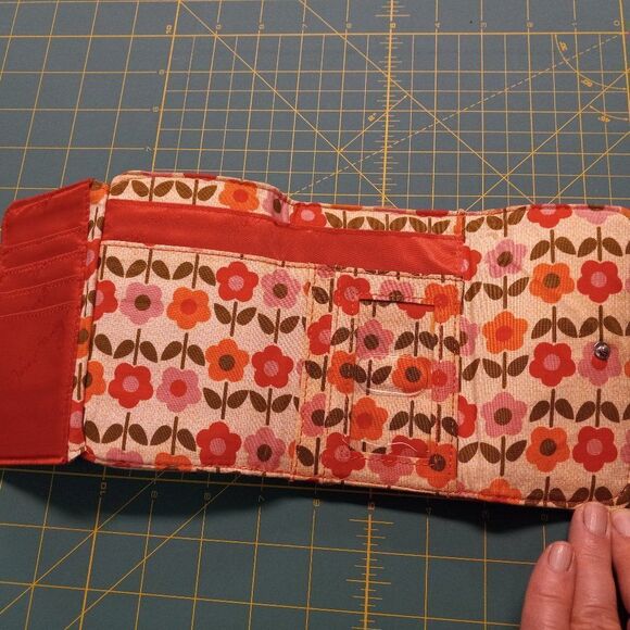 Vera Bradley Wallet  - Picture 2 of 4